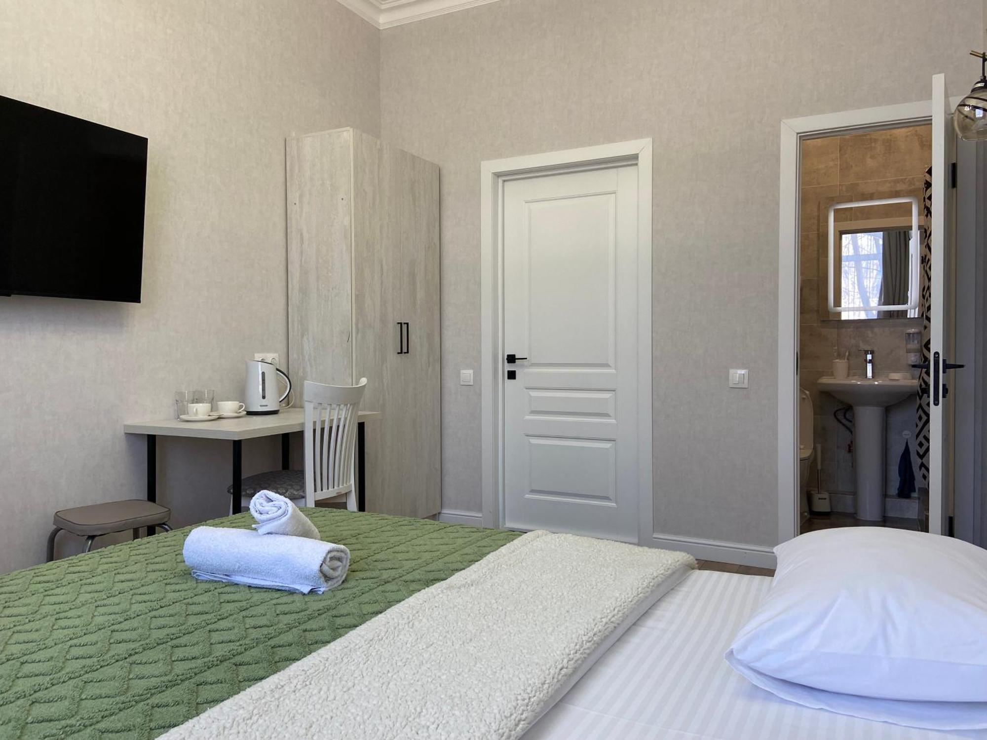 Rose Art Hotel アスターナ エクステリア 写真